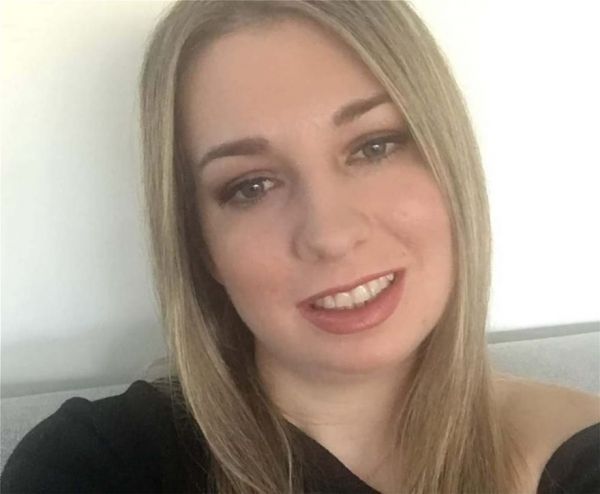 Έλλη Διβάνη: Πέθανε στα 33 της – Η γυναίκα πίσω από τα ξενοδοχεία  «Divani» | imommy.gr