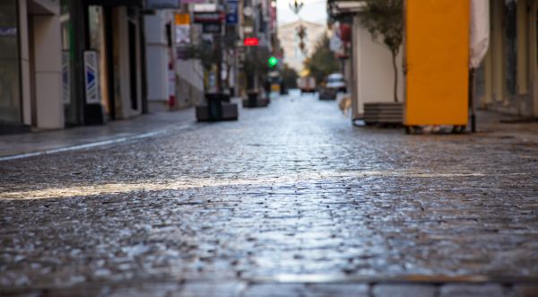 Κοροναϊός: Λιανεμπόριο με click away ή SMS στο 13032; | imommy.gr