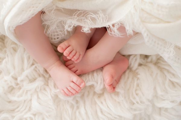 Μελέτη: Γιατί έχουν αυξηθεί κατακόρυφα οι γεννήσεις διδύμων; | imommy.gr