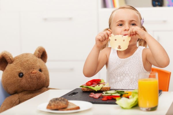 Πρωτεΐνη: Τα καλύτερα τρόφιμα «πηγές» για τα παιδιά | imommy.gr