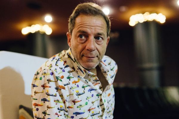 Λιγνάδης: Σοκαριστικές περιγραφές – «Με βίασε όταν έχασα τις αισθήσεις μου» | imommy.gr