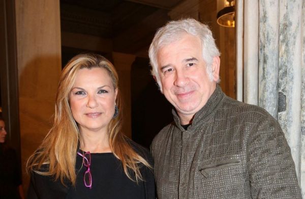 Πέτρος Φιλιππίδης : Οι προφητικές και όλο νόημα αναρτήσεις της γυναίκας του – Όσα έγραφε λίγο πριν ξεσπάσει το σκάνδαλο | imommy.gr