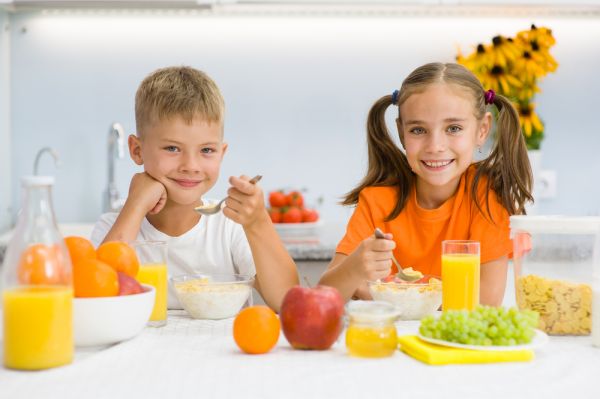 Ποιες τροφές ενισχύουν το μυαλό του παιδιού; | imommy.gr