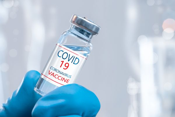Covid-19: Νέο εμβόλιο mRNA πέρασε επιτυχώς την πρώτη ανάλυση της τελικής δοκιμής | imommy.gr