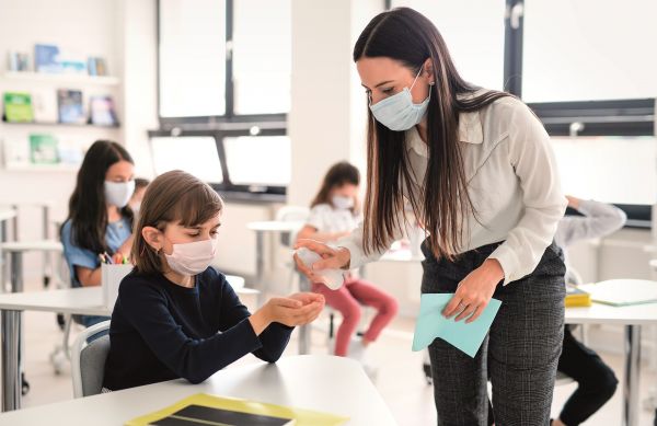 Πώς θα ανοίξουν σχολεία, βρεφονηπιακοί και αθλητισμός | imommy.gr