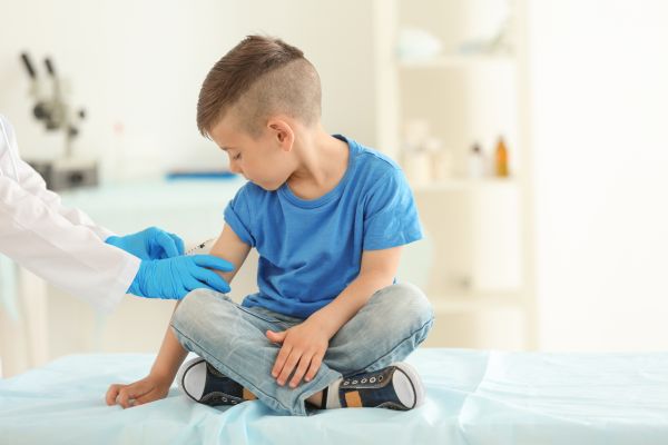 Παιδιά και κορωνοϊός – Οι πιο διαδεδομένοι μύθοι για τα εμβόλια (Μέρος Α) | imommy.gr