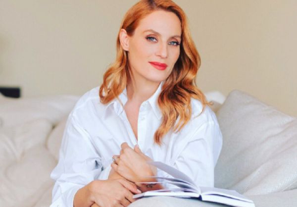 Πρώτο μπάνιο για την Ελεονώρα Μελέτη και την κορούλα της | imommy.gr