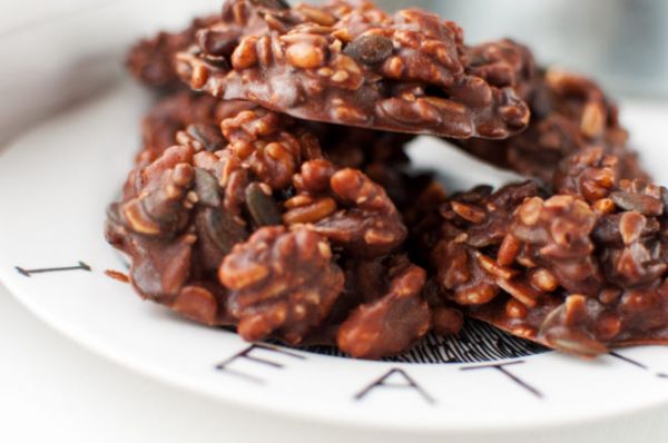 Μπουκιές σοκολάτας με φυστικοβούτυρο | imommy.gr