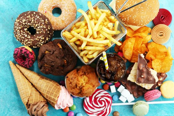 Ζάχαρη: Δεν είναι μόνο τα… παιδιά που καταναλώνουν πολλή | imommy.gr