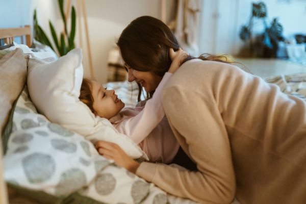 Τρία tips για να πείσετε το παιδί να πάει για ύπνο… χωρίς μάχη | imommy.gr