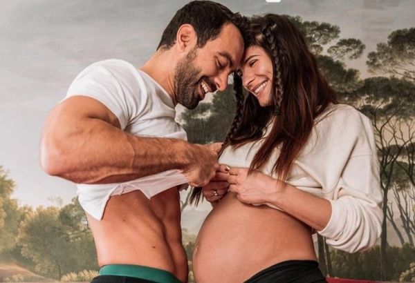 Σάκης Τανιμανίδης – Χριστίνα Μπόμπα: Ανυπομονούν να γνωρίσουν τα δίδυμα | imommy.gr