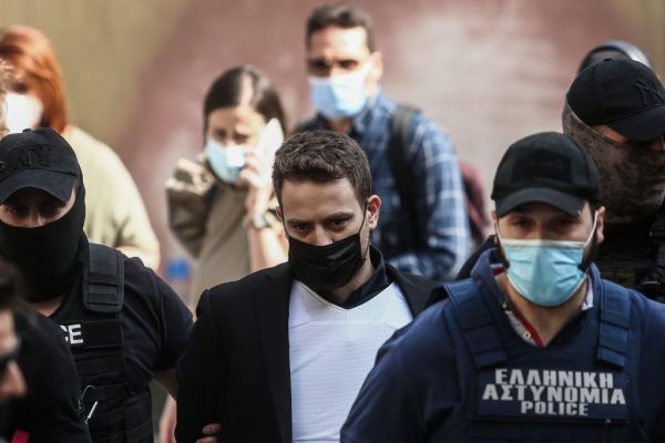 Γλυκά Νερά – Ο πιλότος θα πρέπει να δώσει νέες διευκρινίσεις στον ανακριτή | imommy.gr