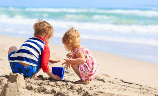 Έτσι δεν θα κινδυνέψει το παιδί στην παραλία | imommy.gr