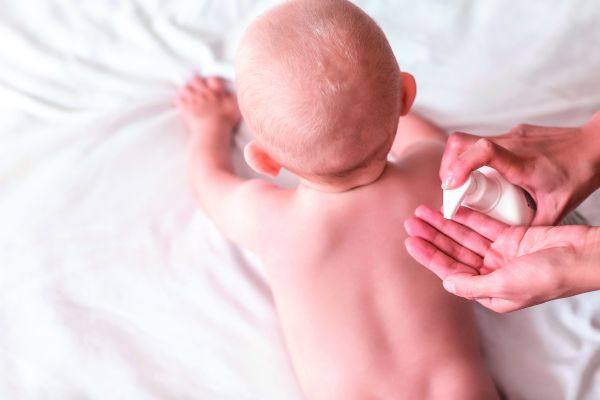 Βρεφικό έκζεμα και αλλεργίες – Πώς συνδέονται; | imommy.gr