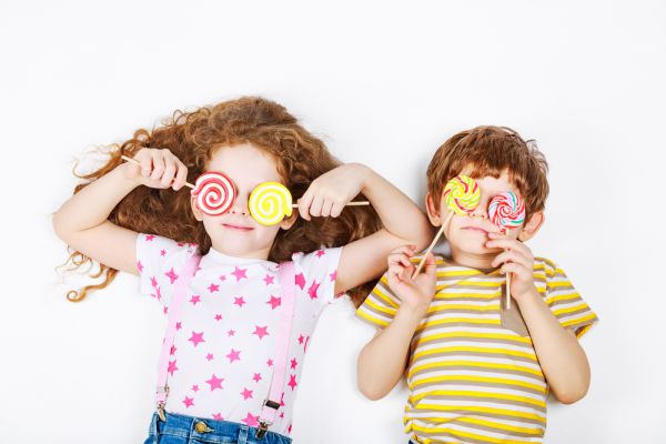 Παιδί και ζάχαρη: 4 τρόποι για να τη μειώσετε από τη διατροφή του | imommy.gr