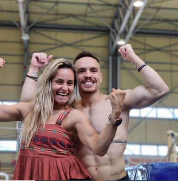 Βασιλική Μιλλούση – Στο πλάι του Λευτέρη Πετρούνια στη τελευταία του προπόνηση | imommy.gr