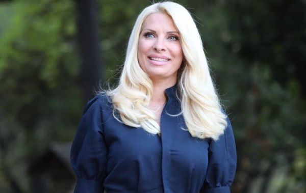 Ελένη Μενεγάκη – Πότε θα γίνει η πολυαναμενόμενη πρεμιέρα της εκπομπής της | imommy.gr