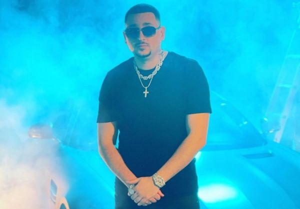 Πλήθος κόσμου στην κηδεία του Mad Clip – Κλίμα οδύνης για τον αγαπημένο τράπερ | imommy.gr