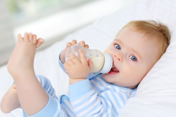 Πώς να αποθηκεύσετε και να διατηρήσετε σωστά το μητρικό γάλα | imommy.gr