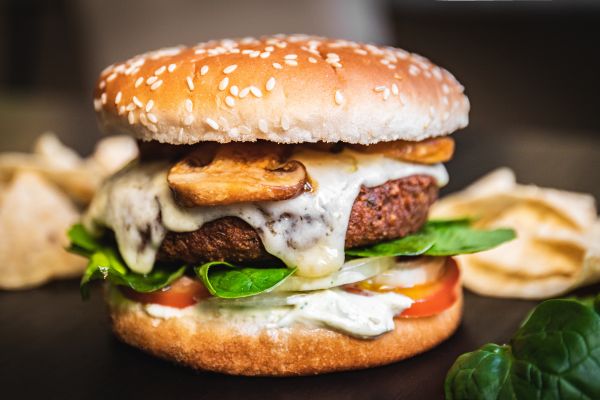 Σπιτικό μπέργκερ με μανιτάρια | imommy.gr