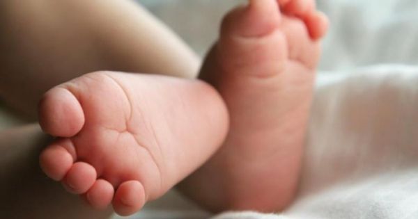 Σέρρες – Εγκατέλειψαν άρρωστο μωρό σε Κέντρο Υγείας | imommy.gr