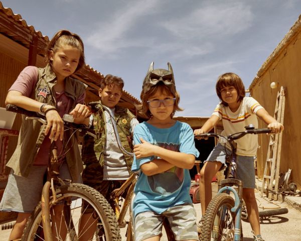 Κομάντα και Δράκοι – Επιστρέφει με ωριαία ταινία που μας γυρίζει στα παιδικά μας χρόνια | imommy.gr