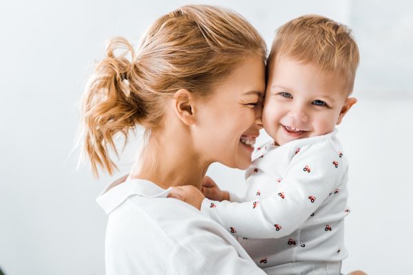 Χρήσιμες συμβουλές για τον πρώτο μήνα με το νεογέννητο | imommy.gr