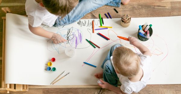 Τι σημαίνουν οι μουντζούρες του παιδιού μου; | imommy.gr