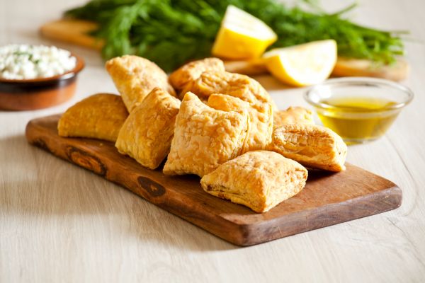 Σπιτικά τυροπιτάκια | imommy.gr