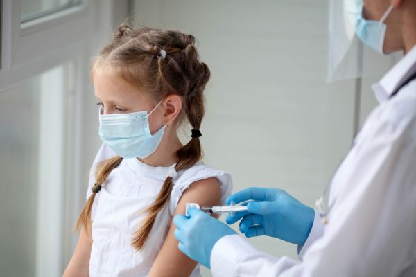 Pfizer – Αποτελεσματικότητα του εμβολίου άνω του 90% στα παιδιά | imommy.gr