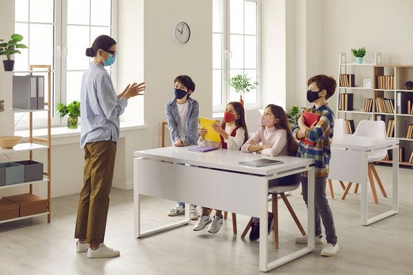 Σχολική κάρτα για δημόσια σχολεία – Πώς θα εκδίδεται – Από πότε θα είναι διαθέσιμη | imommy.gr