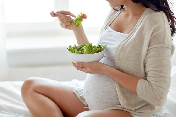 Δυσπεψία στην εγκυμοσύνη – Φυσικοί τρόποι να την αντιμετωπίσετε | imommy.gr