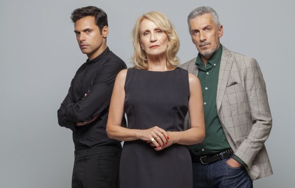 Σκοτεινή θάλασσα – Η νέα δραματική σειρά μυστηρίου έρχεται στο MEGA | imommy.gr