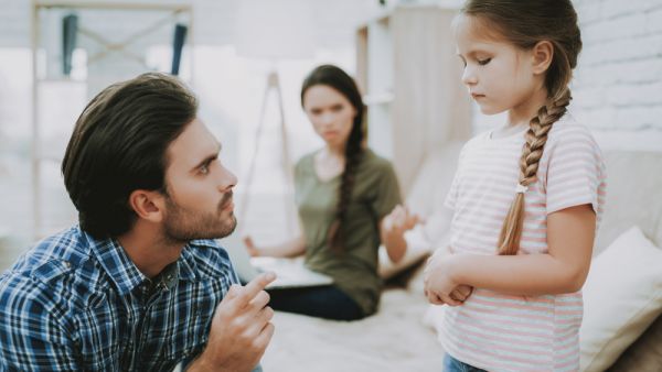 5 φράσεις που δεν πρέπει να λέμε στα παιδιά και γιατί | imommy.gr