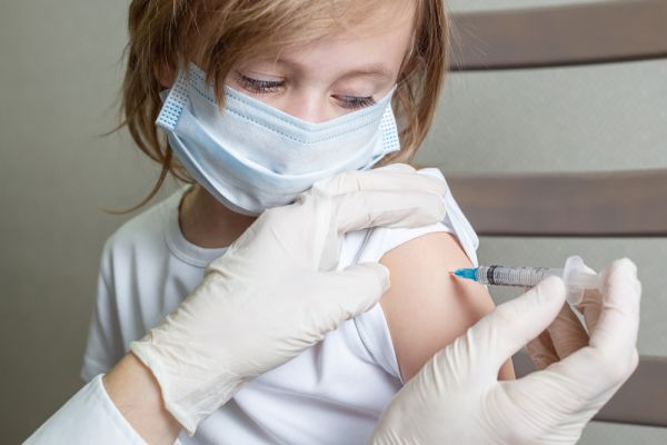 Φάουτσι – Τουλάχιστον 2 μήνες μέχρι να εγκριθεί εμβόλιο για παιδιά ηλικίας κάτω των 5 ετών | imommy.gr
