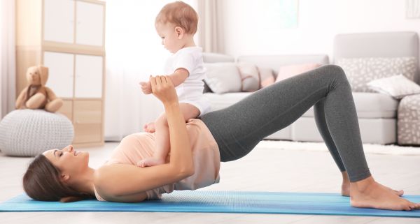 Fit μαμά – Πώς ξεκινάμε γυμναστική μετά τον τοκετό; | imommy.gr
