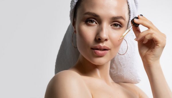 Πώς θα βρούμε το έλαιο προσώπου που ταιριάζει στο δέρμα μας; | imommy.gr