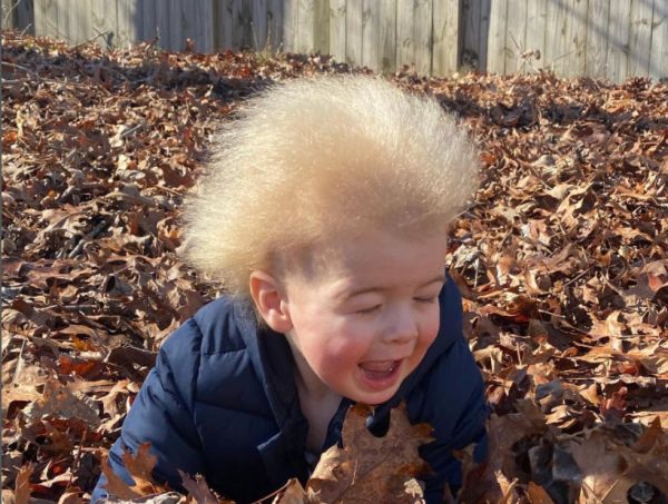 Ο απίστευτος λόγος που αυτό το μικρό αγόρι δεν χτενίζεται ποτέ! | imommy.gr