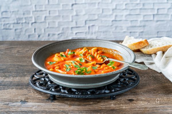 Ρεβίθια σούπα με κοφτό μακαρονάκι | imommy.gr