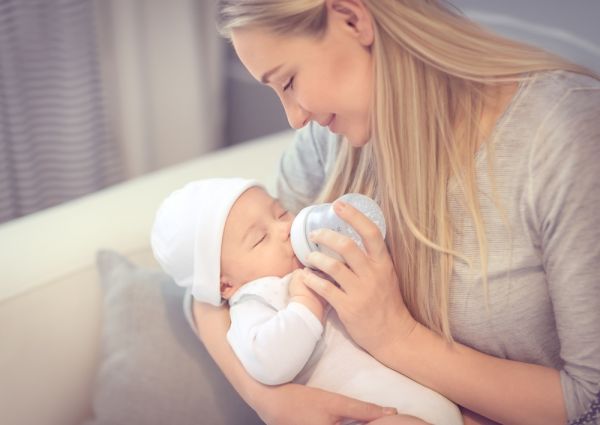 Μπιμπερό: Πώς να επιλέξετε το κατάλληλο για το μωρό σας | imommy.gr