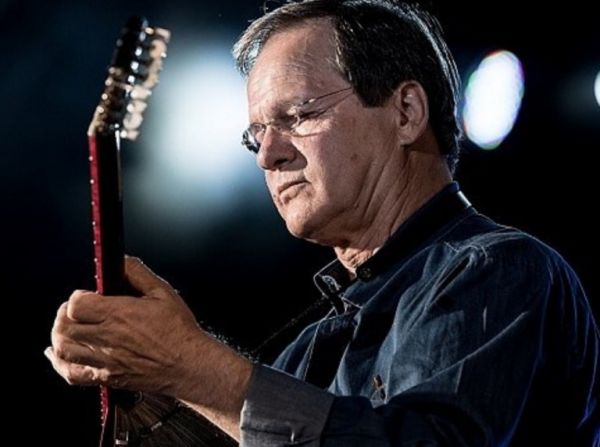 Χρήστος Νικολόπουλος: «Είμαι παραδοσιακός, μου αρέσει η οικογένεια» | imommy.gr