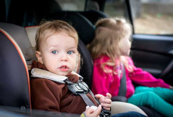 Απόδραση με αυτοκίνητο: Έτσι δεν θα βαρεθούν τα παιδιά | imommy.gr