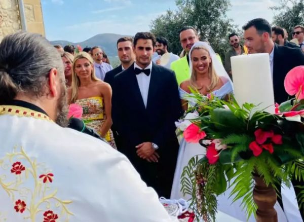 Κόνι Μεταξά – Μάριος Καπότσης: Γάμος – έκπληξη αλά αμερικανικά | imommy.gr