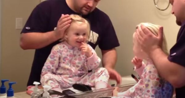 Ξεκαρδιστικό βίντεο: Δείτε πώς φτιάχνει αυτός ο μπαμπάς τα μαλλιά της κόρης του | imommy.gr