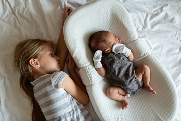 Βίντεο: Όταν οι οικογένειες γνωρίζουν… το νεογέννητο | imommy.gr