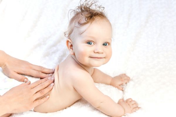Βρεφικό μασάζ: Κάντε το μωρό σας ευτυχισμένο! | imommy.gr