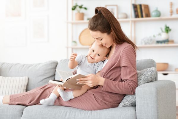 Γιατί είναι σημαντικό να διαβάζετε στο μωρό σας | imommy.gr