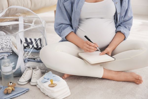 Checklist πρώτου τριμήνου: Τι να κάνετε τις πρώτες 13 εβδομάδες εγκυμοσύνης | imommy.gr