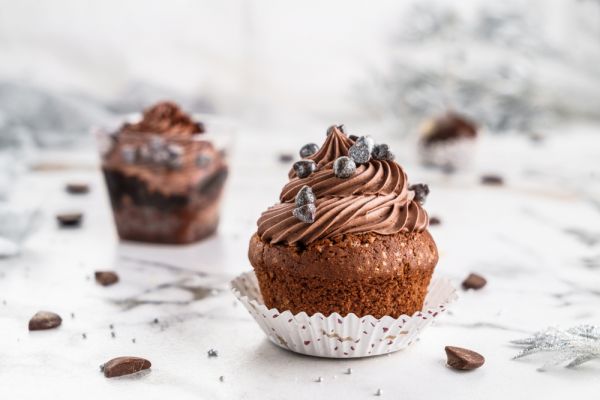 Αφράτα σοκολατένια cupcake | imommy.gr