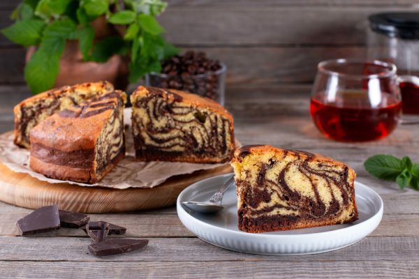 Αφράτο κέικ ανάμεικτο σοκολάτα βανίλια | imommy.gr
